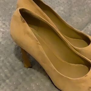 Elegant Beige Women's Heels